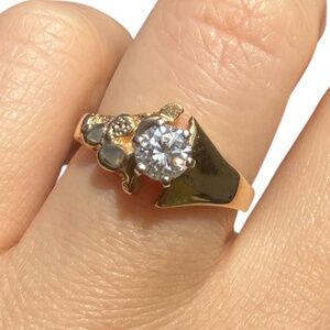 Vintage 14K Gold Diamond Solitaire Nugget Sculptural Ring Size 6